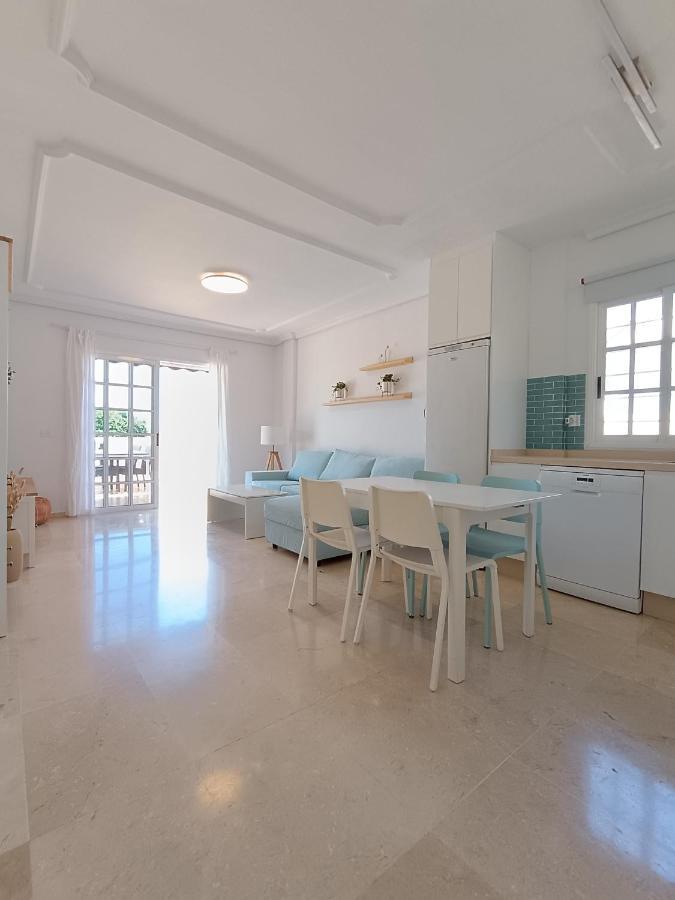 Charming & Sunny Apartment With Ocean View Costa Adeje  Bagian luar foto