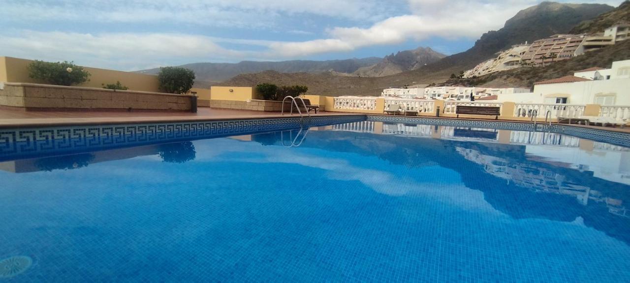 Charming & Sunny Apartment With Ocean View Costa Adeje  Bagian luar foto