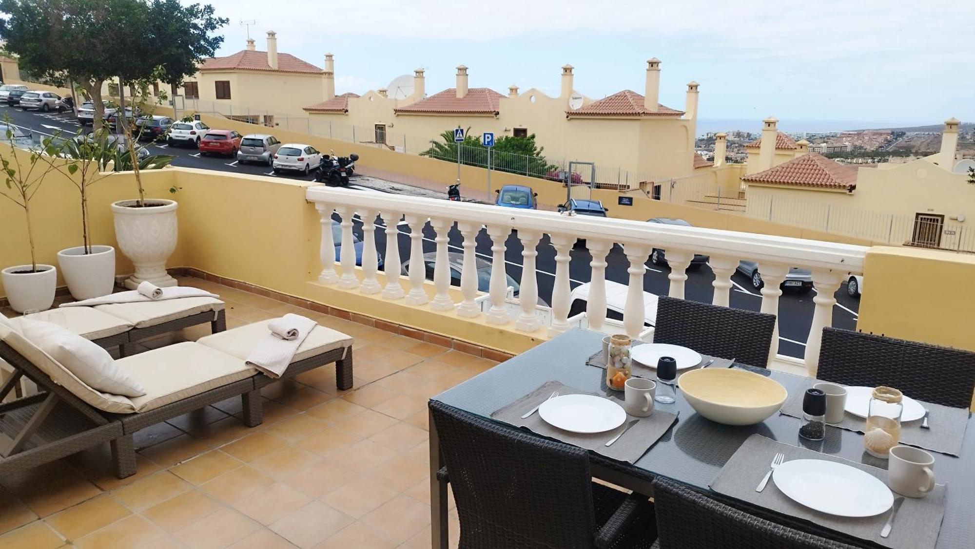 Charming & Sunny Apartment With Ocean View Costa Adeje  Bagian luar foto